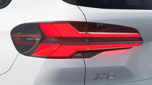 2026 BMW X5 PHEV xDrive50e
