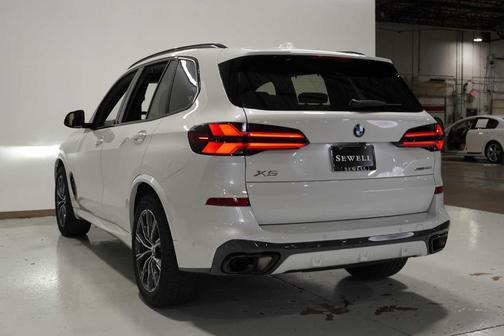 2024 BMW X5 sDrive40i