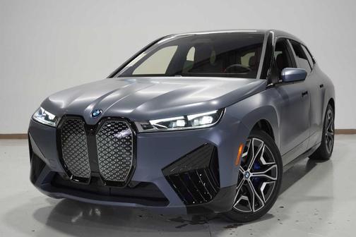 2025 BMW iX M60