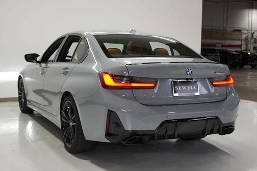 2023 BMW M340 i