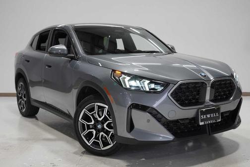 2025 BMW X2 xDrive28i