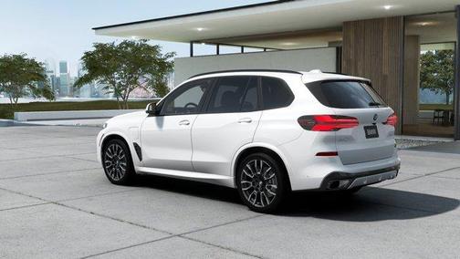 2026 BMW X5 PHEV xDrive50e