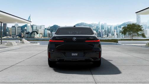 2025 BMW 760 760i xDrive