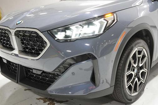 2025 BMW X2 xDrive28i