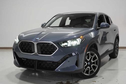 2025 BMW X2 xDrive28i
