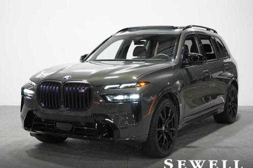 Gray Metallic 2024 BMW X7 M60i