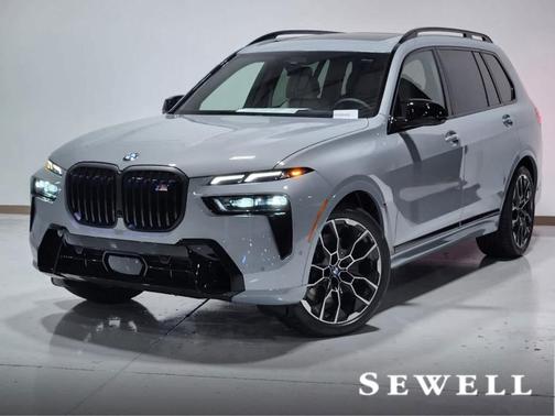 2025 BMW X7 M60i