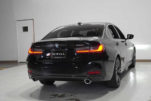 2024 BMW 330 i