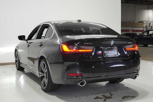 2024 BMW 330 i