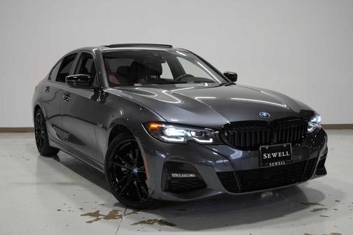 2022 BMW 330e 330e