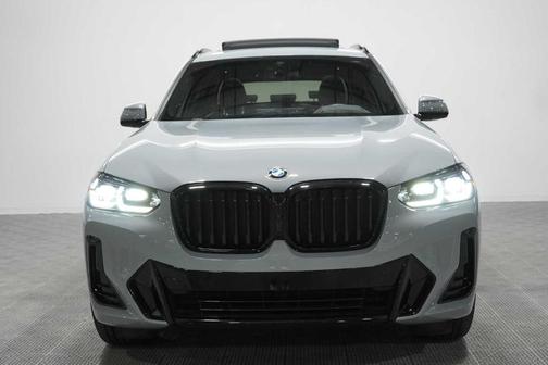 Gray Metallic 2024 BMW X3 sDrive30i