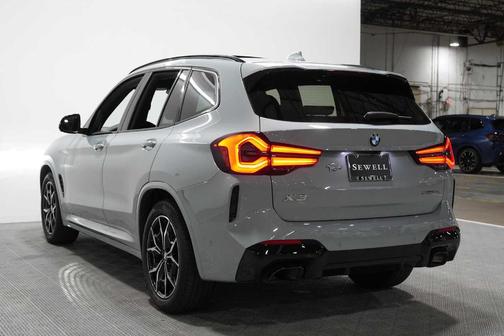Gray Metallic 2024 BMW X3 sDrive30i