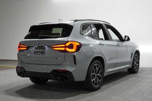 Gray Metallic 2024 BMW X3 sDrive30i