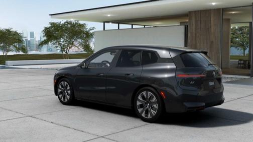 2026 BMW iX xDrive45