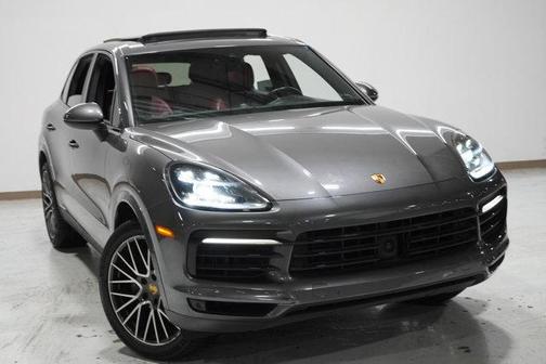 2020 Porsche Cayenne Base