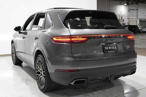 2020 Porsche Cayenne Base