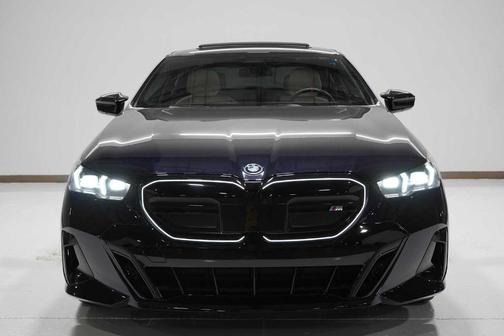 2024 BMW i5 M60