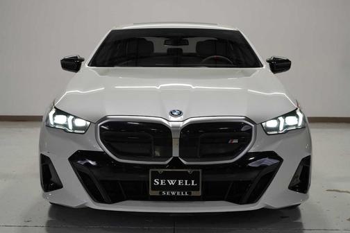 2024 BMW i5 M60