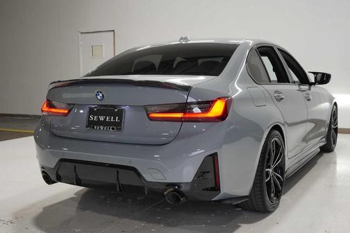 2023 BMW 330 i