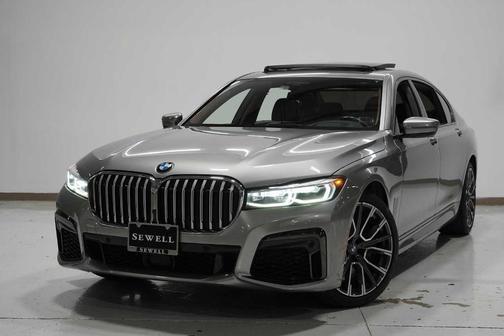 2022 BMW 750 i xDrive