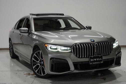 2022 BMW 750 i xDrive