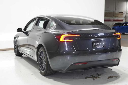 2024 Tesla Model 3 Base