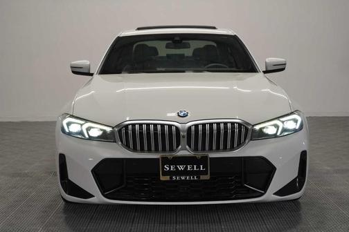 2023 BMW 330 i