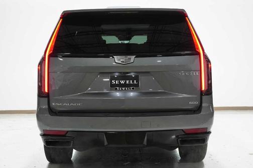 2021 Cadillac Escalade Sport
