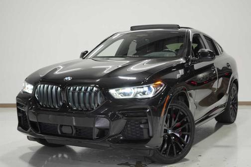 2022 BMW X6 M50i