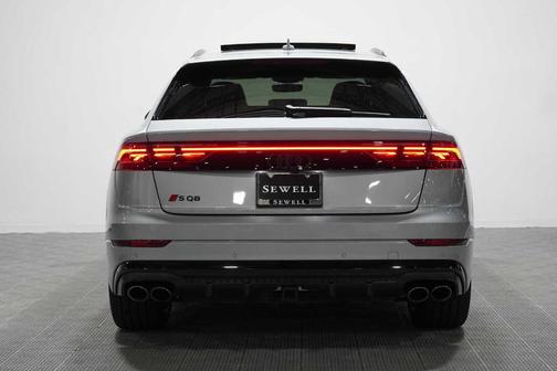 Satellite Silver Metallic 2024 Audi SQ8 4.0T quattro Premium Plus