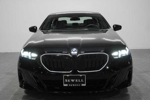 Black Sapphire Metallic 2026 BMW 540 i xDrive