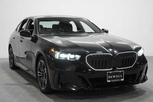 Black Sapphire Metallic 2026 BMW 540 i xDrive