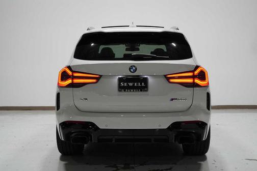 2024 BMW X3 M40i