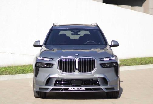 2026 BMW ALPINA XB7 Base