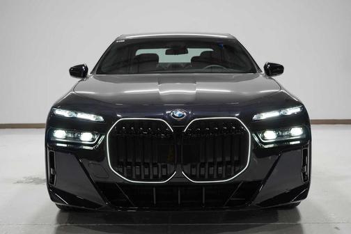 2025 BMW i7 eDrive50