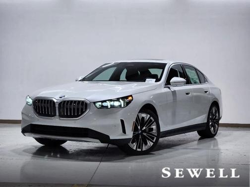 2025 BMW 530 i xDrive