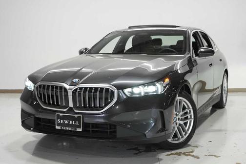 2025 BMW 530 i xDrive