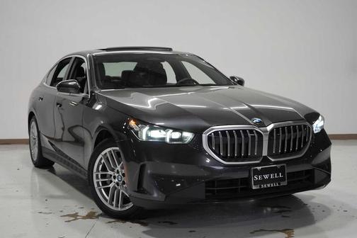 2025 BMW 530 i xDrive
