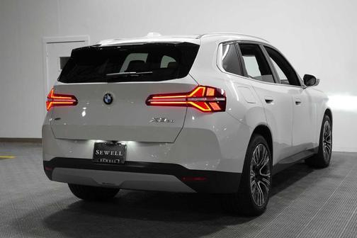 Mineral White Metallic 2026 BMW X3 30 xDrive