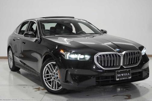 2025 BMW 530 i xDrive