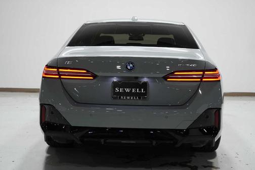 2024 BMW i5 eDrive40