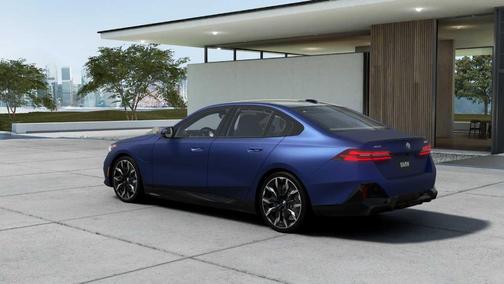 2026 BMW 550e xDrive