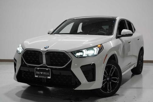 2025 BMW X2 xDrive28i