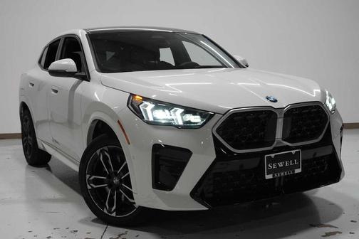 2025 BMW X2 xDrive28i