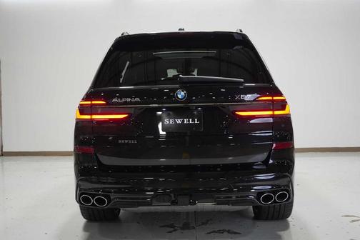 2025 BMW ALPINA XB7 Base