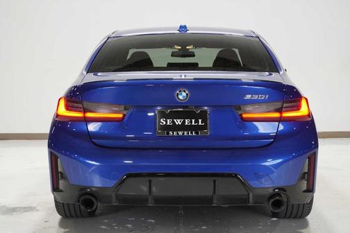 2023 BMW 330 i