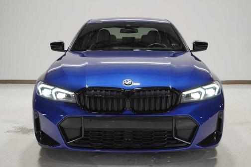 2023 BMW 330 i