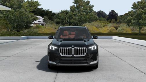 Black Sapphire Metallic 2026 BMW X1 xDrive28i