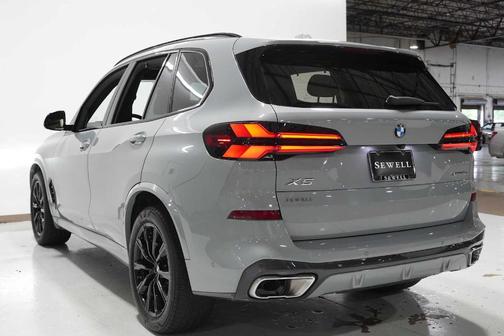 2024 BMW X5 xDrive40i