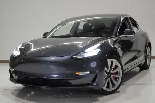 2018 Tesla Model 3 Long Range